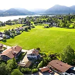 Gemuetliche Im Dg Am Tegernsee - Bergblick, Ruhe & Ganz Viel Platz * Bad Wiessee