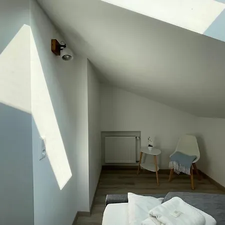 Gemuetliche Im Dg Am Tegernsee - Bergblick, Ruhe & Ganz Viel Platz Apartmán *